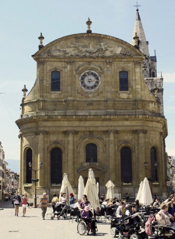 05-25-Yverdon-5-0059-Place-Pestalozzi-Temple-evKirche