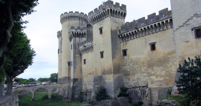06-10-Arles-21-0027-Tarascon-Chateau