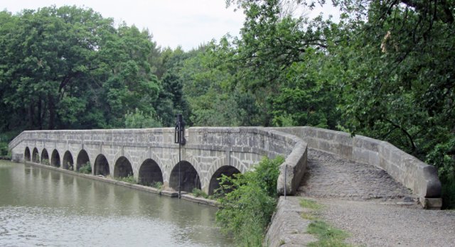 06-18-Carcassonne-29-0117-LaRedorte-Epanchoir-L-Argent-Double
