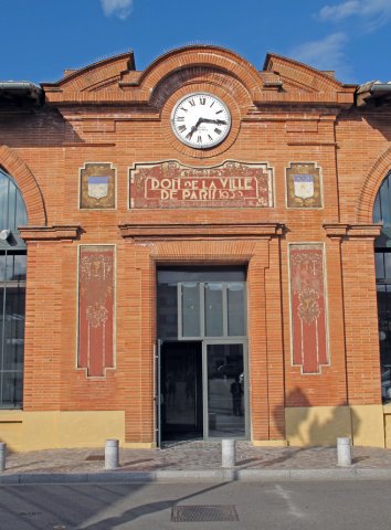 06-22-Moissac-33-0182-Moissac-Festhalle