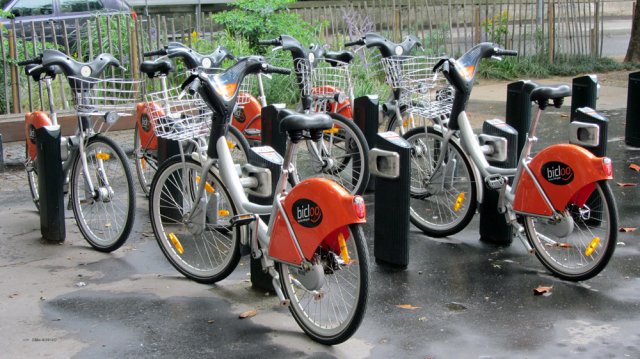 07-12-Nantes-53-0015-Nantes-amBahnhof