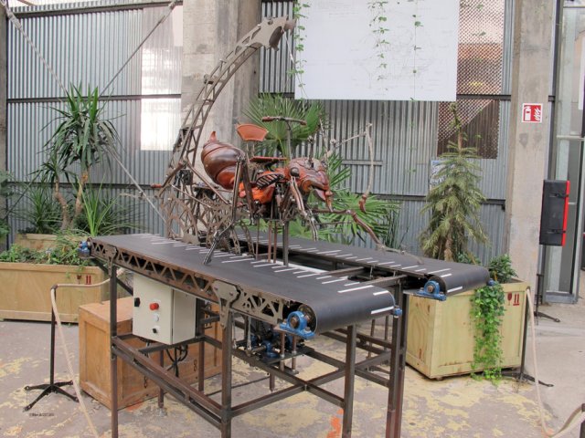 07-14-Nantes-55-Nantes-0221--Maschine-de-Iles-Galerie-des-Maschines-Ameise