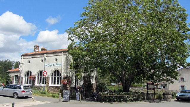 07-15-Ancenis-56-0097-Oudon