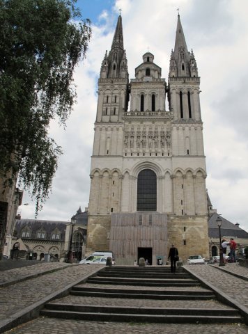 07-17-Angers-58-0080-Angers-Cathedrale-St-Maurice-12-16Jh