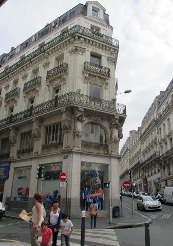 07-17-Angers-58-0273-Angers