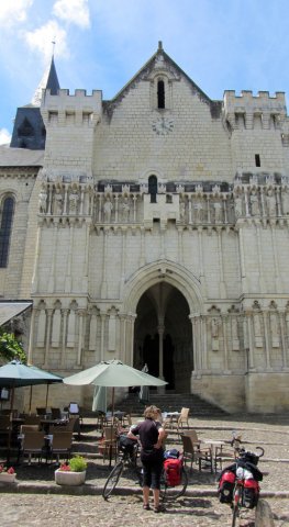 07-19-Chinon-60-0103-Candes-StMartin-Eglise-St-Martin-9-15Jh