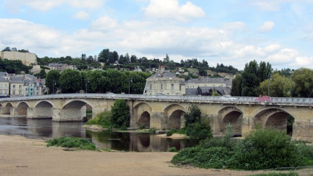 07-19-Chinon-60-0207-Chinon-Bruecke