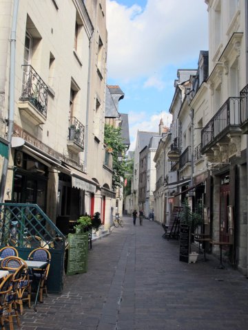 07-20-Tours-61-0119-Tours