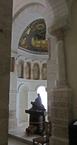 07-27-Sully-68-0125-Oratory-of-Germigny-des-Pres-8JH