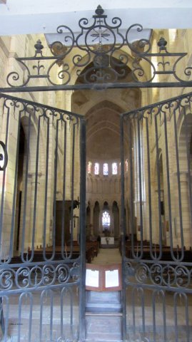 07-30-LaCharity-71-0199-LaCharite-Eglise-Notre-Dame