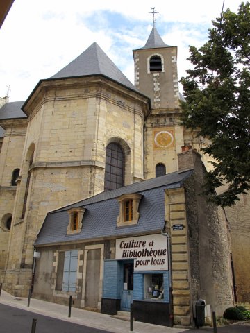 08-01-Nevers-73-0062-Nevers-Eglise-St-Pierre