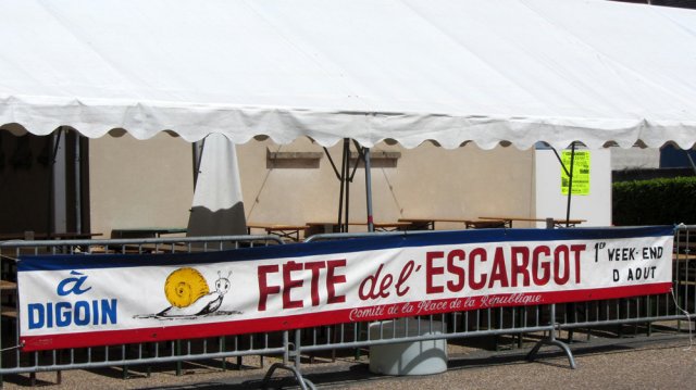 08-04-Montceau-76-0315-Digoin-Festplatz-Canal-du-Centre