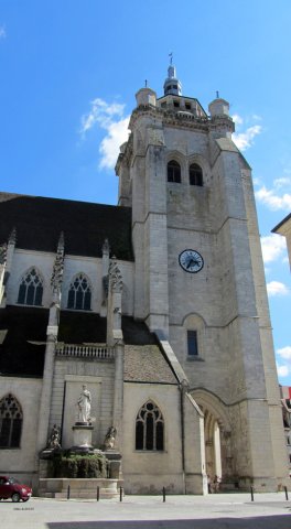 08-07-Dole-79-0236-Dole-Collegiale-Notre-Dame-16JH