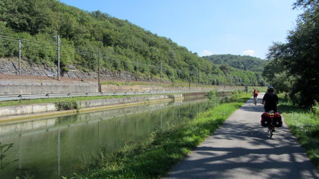 08-10-Hyere-82-0055-Deluze